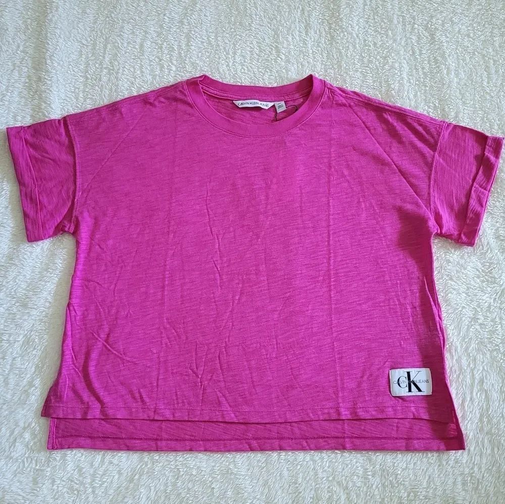 Calvin Klein Jeans👖Pink💕 Boxy Tee - NWT